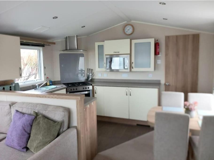 Lagooncombe Modern And Cosy Holiday Home Haverigg Экстерьер фото
